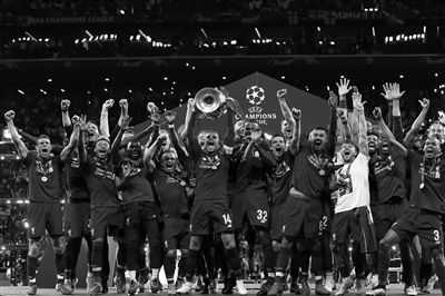 官方：中超国内球员顶薪500万 外援顶薪300万欧 赢球奖不超300万（官宣中超薪资新规：本土球员顶薪500万、外援最高300万欧，赢球奖上限300万）