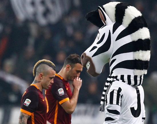 胡明轩缺席广东26分大胜江苏获2连胜 徐杰18+8引5人上双制胜（胡明轩缺阵 广东26分大胜江苏豪取两连胜 徐杰18+8携5人上双）