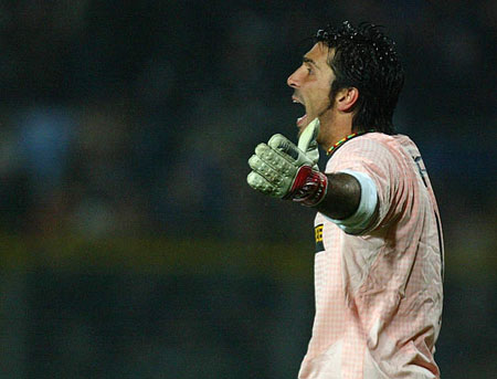 老雷：我无法想象贝林厄姆在世界杯上不首发；更担心后防不稳（老雷：贝林厄姆世界杯理应首发，我更担心后防不稳）