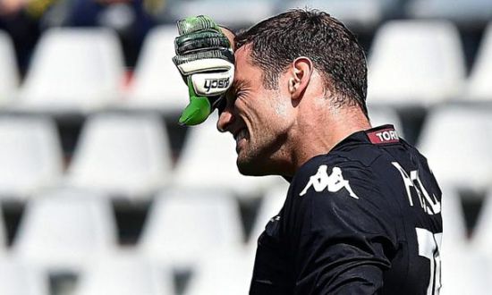 ATP总决赛第4日综述：辛纳两连胜提前晋级，谢尔顿遭逆转无缘四强（ATP年终总决赛第4日快评：辛纳两连胜锁定晋级，谢尔顿被逆转止步小组赛）