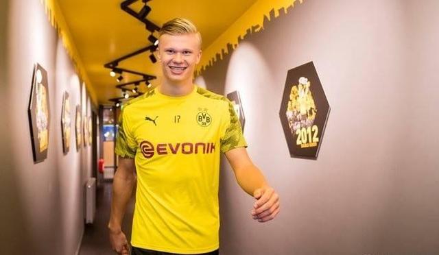 蒯纪闻与刘诚宇在中超努力证明自己，蒯纪闻目标进球，刘诚宇盼夺冠后再留洋。（中超自证之战：蒯纪闻剑指进球，刘诚宇誓夺冠后再留洋）