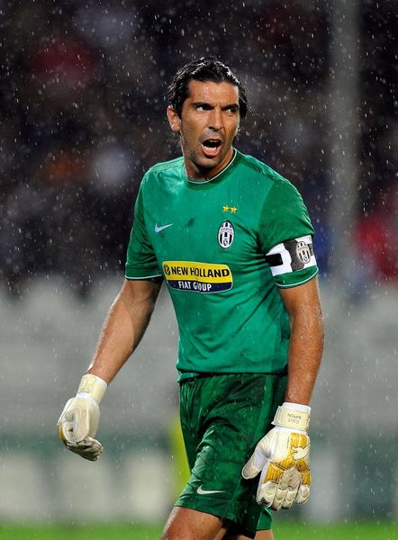 迈尼昂能否续约？阿莱格里：俱乐部正在规划米兰的未来