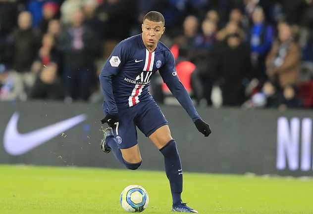 骚操作！中超升班马要自废长城放走冲超功勋外援，新赛季保级堪忧（离谱操作？中超升班马或放走冲超功臣外援，新赛季保级前景堪忧）