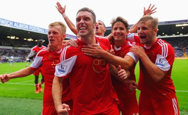 阿森纳1-2遭绝杀+利物浦3-3被绝平，曼城3-0，英超最新积分榜出炉（阿森纳1-2遭补时绝杀、利物浦3-3被读秒扳平；曼城3-0，最新英超积分榜出炉）