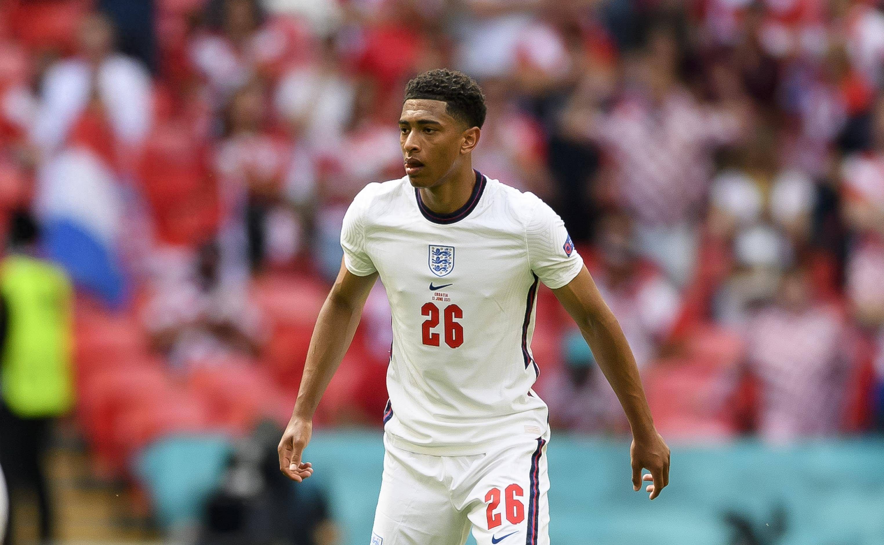 徐云龙谈国安近期传闻：越到年底作妖的就越多，能不信就不信（徐云龙评国安传闻：年底杂音增多，能不信就别信）