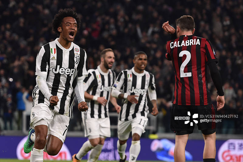 埃及媒体：有沙特俱乐部为萨拉赫开出薪资超过C罗的报价（埃媒：沙特俱乐部向萨拉赫开出报价，薪资高于C罗）