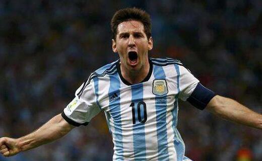 西甲16队结束15轮，姆巴佩16球领跑射手榜，巴萨、皇马多点开花，明日西甲开战。（西甲15轮战罢16队：姆巴佩16球领跑，巴萨皇马多点开花，明日联赛再燃战火）